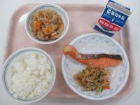 さけの塩焼き　ナムル　切り干し大根の煮物