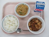 マーボー豆腐　中華サラダ