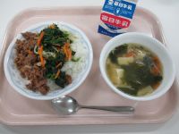 ビビンバ　わかめスープ