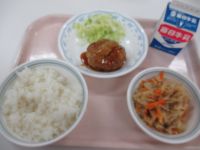 かわりハンバーグ　豚肉と切り干しの煮物