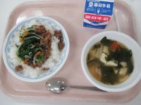 ビビンバ　わかめスープ