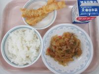 春雨の甘辛炒め　いかの天ぷら