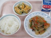 魚の野菜あんかけ　かぼちゃサラダ
