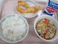 とうふの中華煮　いかの天ぷら