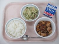 麻婆豆腐　ツナのごまだれあえ