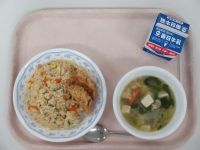 焼き飯　揚げぎょうざ　中華スープ