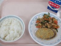 チンジャオロース　さつま芋の天ぷら