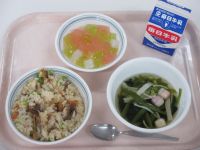 きんぴら寿司　すまし汁　ひな祭りデザート