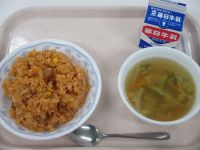 ケチャップライス　野菜スープ