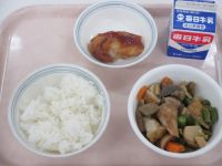 鶏の梅肉焼き　野菜の炊き合わせ