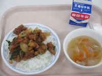 トリニータ丼　じゃがいものスープ