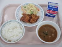 鶏肉のレモン揚げ　ポテトサラダ　みそ汁