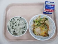 わかめご飯　ささみのホイル焼き　ツナあえ