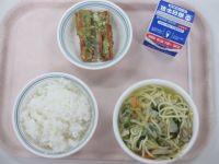 塩ちゃんこ汁　ちくわの磯辺揚げ