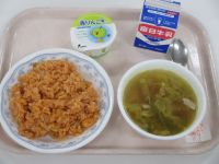 チキンライス　野菜スープ　あおりんごゼリー