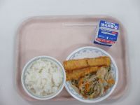 野菜の炒め物　いかのサラサ揚げ