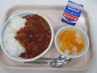 ハヤシライス　フルーツポンチ