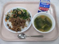 ビビンバ　わかめスープ