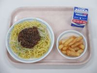 ジャージャー麺　フライドポテト