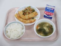 いかの天ぷら　おかか和え　わかめスープ