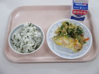 わかめご飯　ささみのホイル焼き　ツナ和え