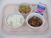麻婆豆腐　ナムル