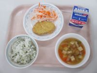 菜飯　さつまいもの天ぷら　紅白なます　雑煮