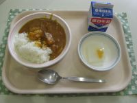 カレーライス、カルピスみかん寒天