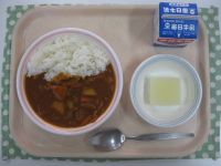 ハヤシライス、ももカルピス寒天