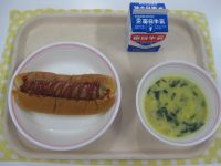 セルフホットドック、コーンクリームスープ
