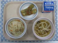 たけのこごはん、かやくうどん、ちくわのいそべ揚げ
