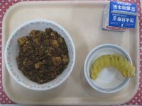 マーボー丼、かぼちゃの天ぷら