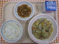 ごはん、はっぽうさい、大豆とじゃこの揚げ煮