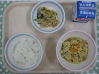 ごはん、他人煮、ハリハリサラダ