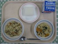 とりごぼうごはん、高野豆腐の煮物、カルピス寒天