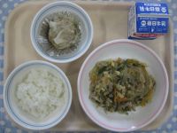 ごはん、チャプチェ、ジャンボしゅうまい