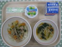 豚丼、そうめん汁、うめゼリー