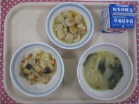 たきこみごはん、こうやのにもの、みそしる