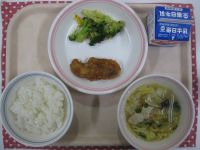 ごはん、さかなのかばやき、おかかあえ、しおちゃんこ汁