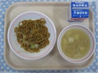 やきそば、ちゅうかスープ