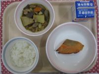 ごはん、さかなの西京焼き、筑前煮