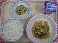 ご飯、厚揚げと豚肉のみそ炒め、ごぼうサラダ
