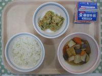 ご飯、おでん風煮、バンバンジー